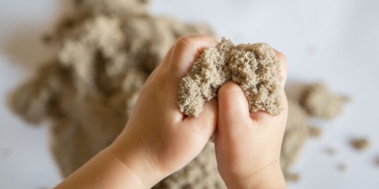 The Therapeutic Benefits of Kinetic Sand for Autistic Children